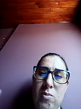 Snapshot of CHARLOTTE_1711 chatting on March 3, 8:15 pm CHARLOTTE 1711 online show from March 3, 8:15 pm