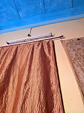 Snapshot of lusty_male69 chatting on February 9, 3:54 am lusty male69 online show from February 9, 3:54 am