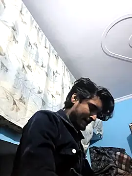 Snapshot of lusty_male69 chatting on February 20, 9:21 am lusty male69 online show from February 20, 9:21 am