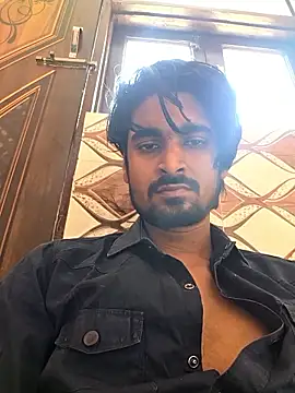 Snapshot of lusty_male69 chatting on February 24, 8:01 am lusty male69 online show from February 24, 8:01 am