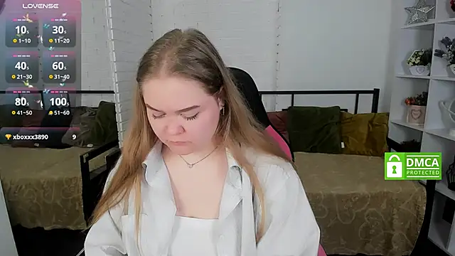 Erica  Alta online show from February 10, 9:36 am