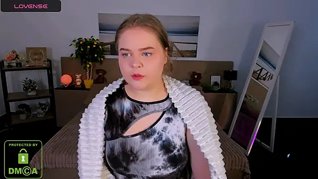 Erica  Alta online show from February 11, 6:40 am