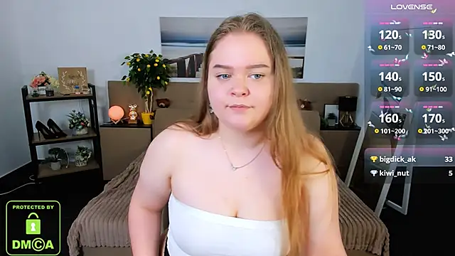 Erica  Alta online show from March 11, 9:34 am