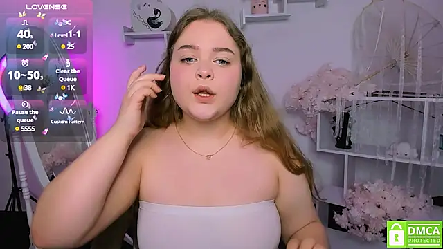 Erica  Alta online show from March 12, 12:36 pm