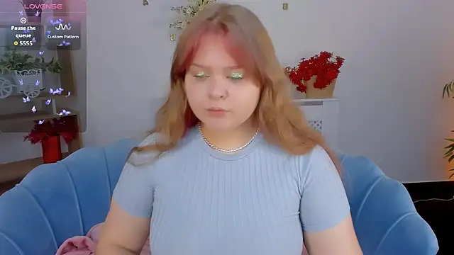 Erica  Alta online show from September 19, 5:42 am