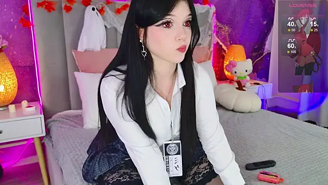 Snapshot of JessicaAddams chatting on November 1, 3:36 pm JessicaAddams online show from November 1, 3:36 pm