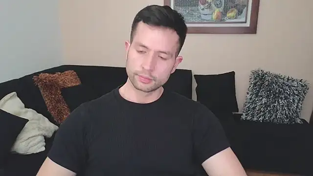 hairyncuteass online show from March 4, 9:00 pm