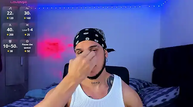 austinoficial online show from January 22, 2:04 am