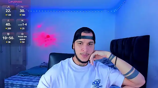 austinoficial online show from January 25, 3:09 am