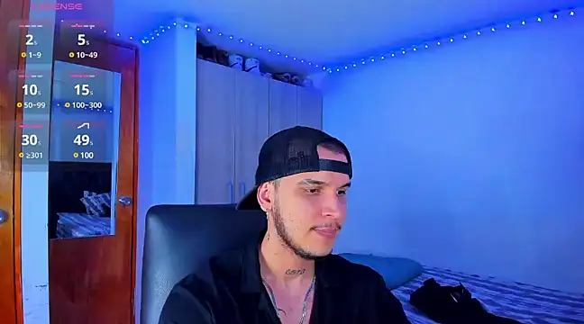 austinoficial online show from February 24, 1:24 am