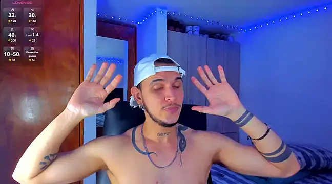 austinoficial online show from March 5, 8:43 am