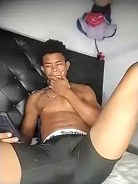 Snapshot of Black_Manba chatting on January 17, 5:11 am Black Manba online show from January 17, 5:11 am