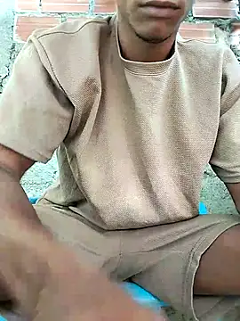 Snapshot of Black_Manba chatting on September 29, 11:37 am Black Manba online show from September 29, 11:37 am