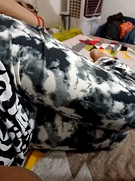 Snapshot of rameshjisex chatting on March 21, 6:18 pm rameshjisex online show from March 21, 6:18 pm