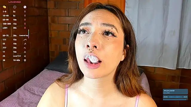 Annycolin  online show from January 14, 11:05 pm