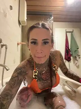 Snapshot of Black_sweet_Rose chatting on January 19, 9:34 pm Black sweet Rose online show from January 19, 9:34 pm