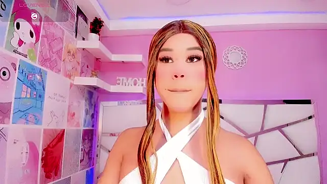 Vanessapintoo online show from October 25, 12:45 pm