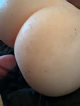 Snapshot of im18teengirl chatting on February 14, 7:54 pm im18teengirl online show from February 14, 7:54 pm