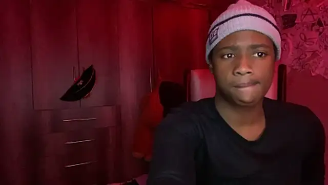 snotLoud online show from April 28, 10:26 pm