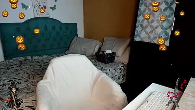 nataparis online show from October 27, 12:26 am