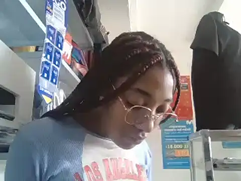 esmeralda-bk online show from March 21, 6:51 pm