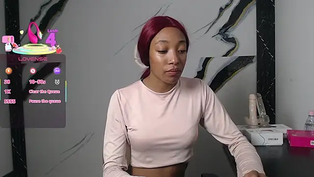 esmeralda-bk online show from September 9, 8:52 pm