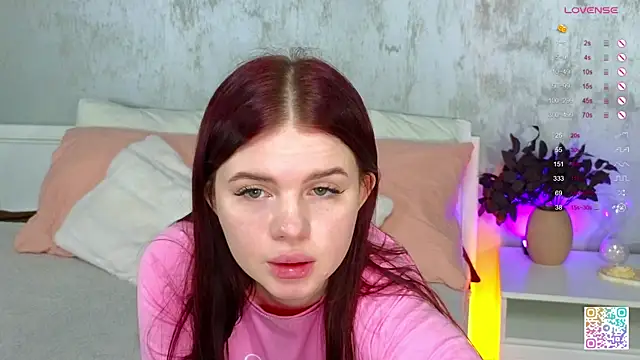 glassofvine online show from February 3, 11:47 pm