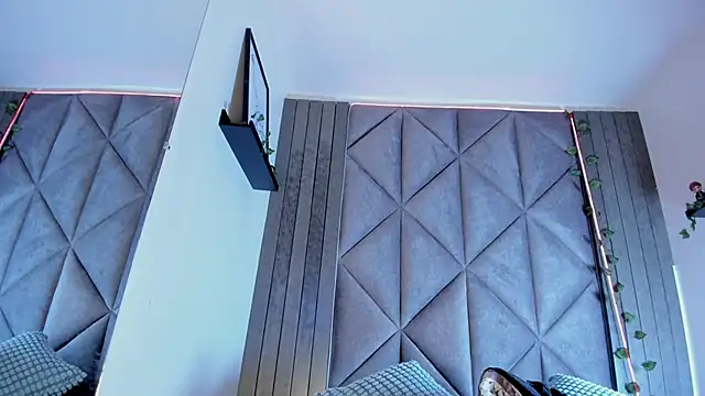 SabrinaSpell  online show from January 6, 11:47 am