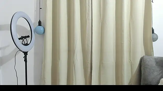 blueroom party online show from January 18, 12:36 pm