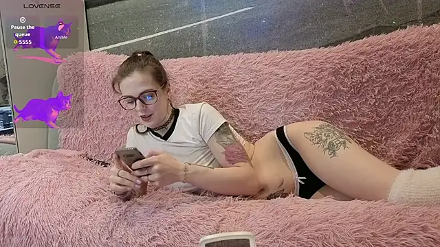 Iriss Miller online show from February 26, 8:13 am