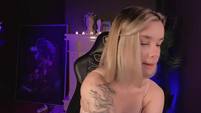 Bella Alita online show from January 15, 8:37 pm