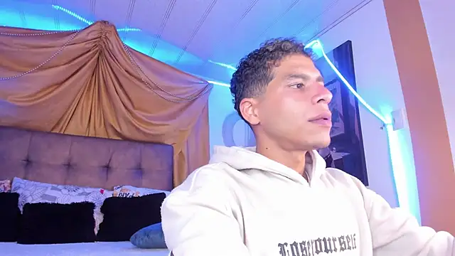 Ethan Boyy online show from September 22, 11:18 pm