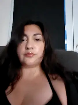 ThatMelly online show from July 23, 4:32 am