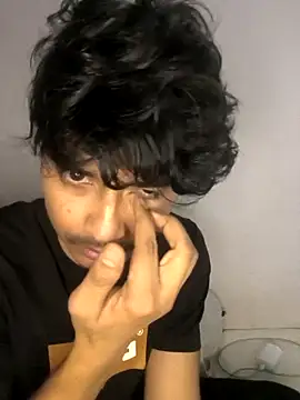 Snapshot of kaif_220 chatting on May 8, 3:39 pm kaif 220 online show from May 8, 3:39 pm