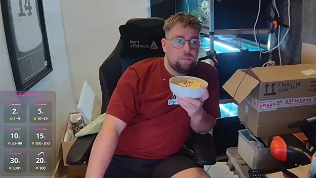 justinitt online show from February 5, 11:44 am