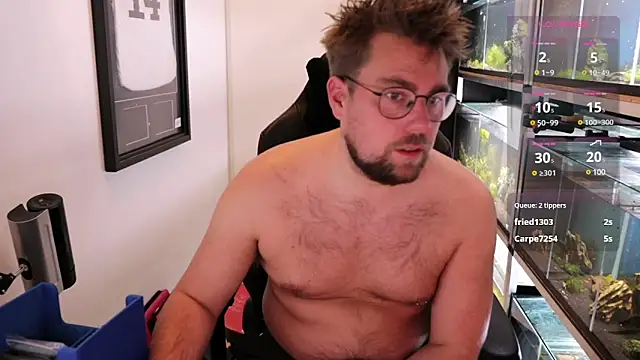 justinitt online show from March 4, 12:18 am