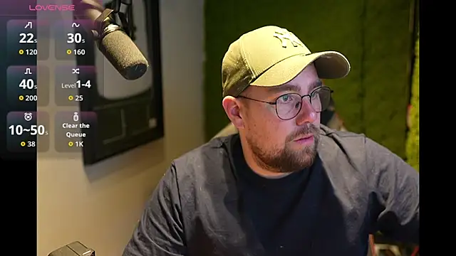 justinitt online show from December 1, 7:35 am