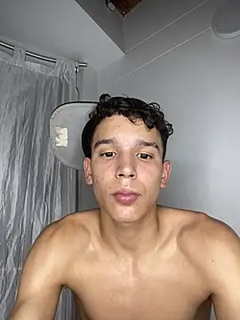 Hot boys hto online show from February 23, 9:59 pm
