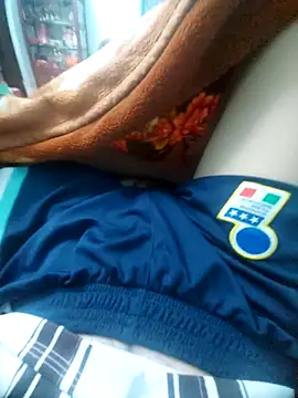 Snapshot of KisSsu chatting on February 21, 1:12 pm KisSsu online show from February 21, 1:12 pm