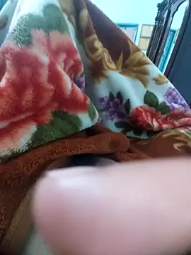 Snapshot of KisSsu chatting on February 24, 3:10 pm KisSsu online show from February 24, 3:10 pm