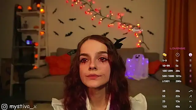 EliyaX online show from October 31, 5:03 pm