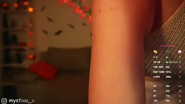 EliyaX online show from November 2, 5:15 pm