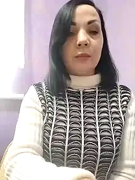 Tory Lovi online show from February 9, 1:14 pm