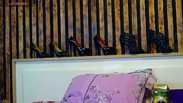 Tory Lovi online show from February 26, 4:55 am