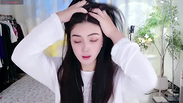 miaomiao-777 online show from September 20, 12:22 am