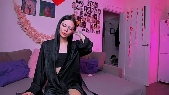 LadyTrep online show from May 28, 8:50 pm