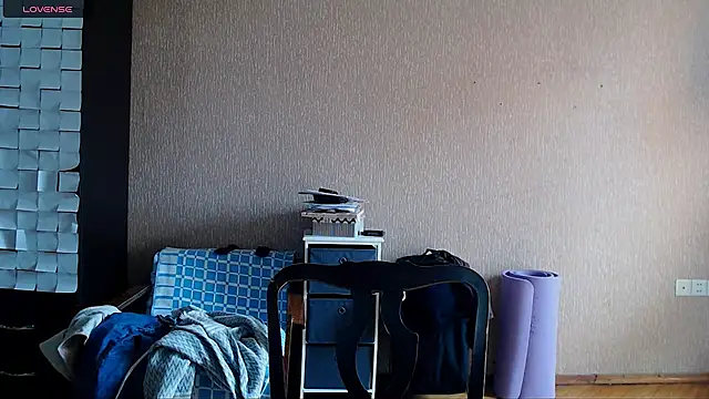  Roselina  online show from February 8, 10:51 am