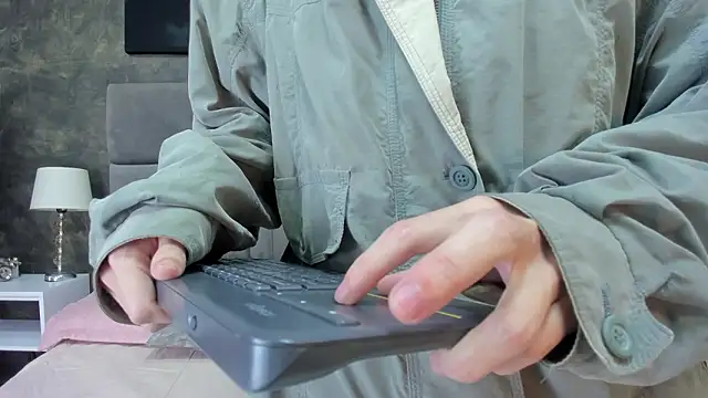 bruce hans online show from January 16, 11:36 am