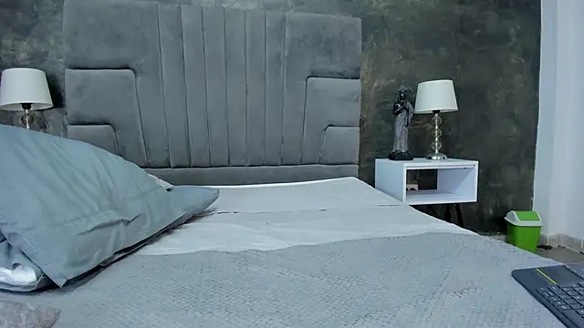 bruce hans online show from February 19, 1:40 pm