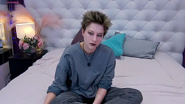 via mayer  online show from March 11, 1:45 pm